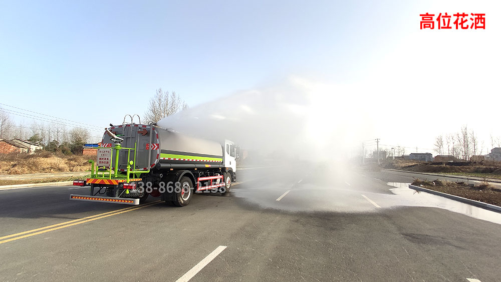 東風(fēng)天錦灑水車