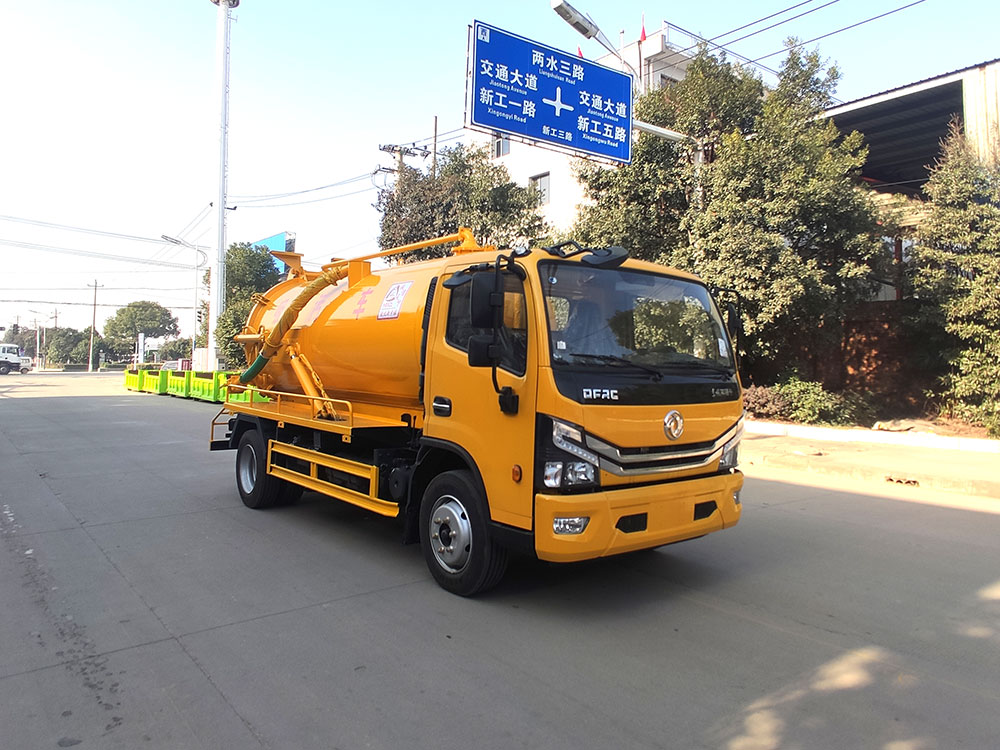 【7.5立方】東風凱普特K7東風多利卡吸污車